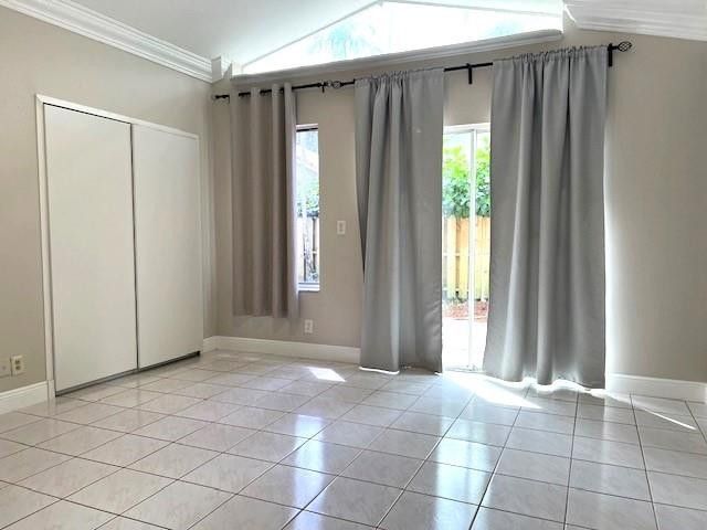 10110 NW 5th Street, Plantation, FL 33324