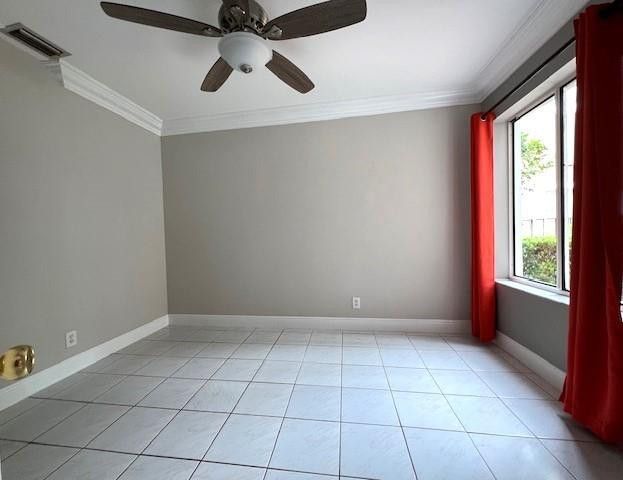 10110 NW 5th Street, Plantation, FL 33324