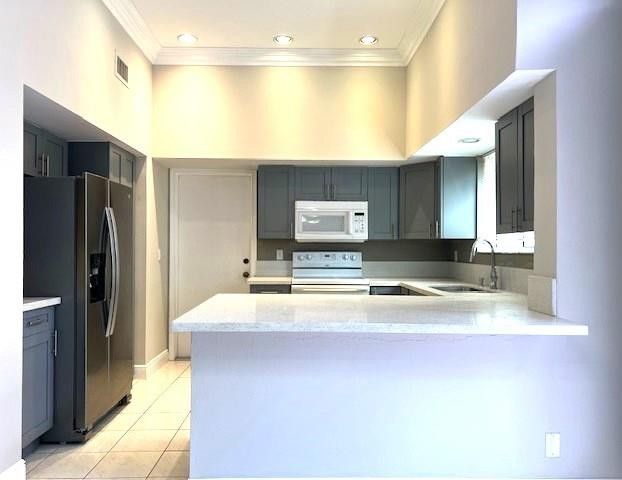 10110 NW 5th Street, Plantation, FL 33324