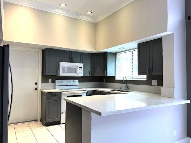 10110 NW 5th Street, Plantation, FL 33324