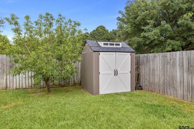 21235 Dogwood Dr, Flint, TX 75762