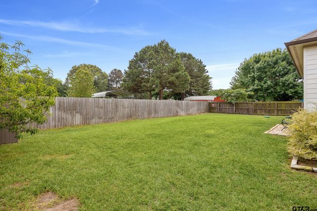 21235 Dogwood Dr, Flint, TX 75762