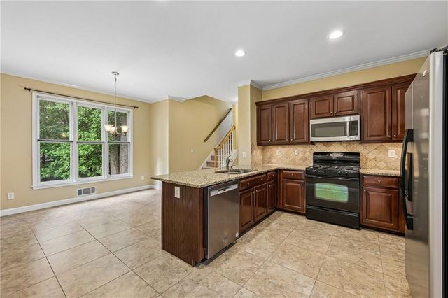 7215 Amberleigh Way, Johns Creek, GA 30097