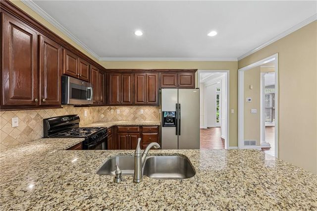 7215 Amberleigh Way, Johns Creek, GA 30097
