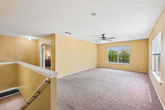 401 Emerald Fields LN, Kyle, TX 78640