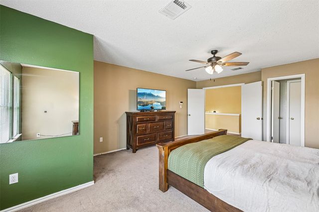 401 Emerald Fields LN, Kyle, TX 78640