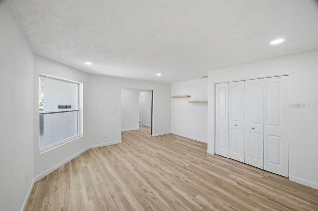 7520 20TH STREET N, St Petersburg, FL 33702