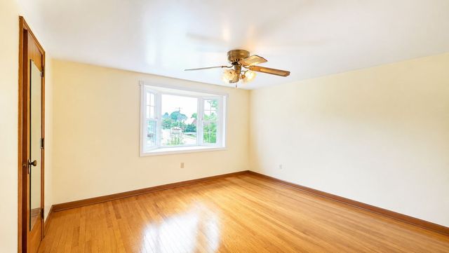 2843 Leechburg ROAD, Lower Burrell, PA 15068