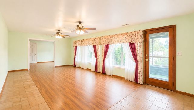 2843 Leechburg ROAD, Lower Burrell, PA 15068