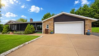 2843 Leechburg ROAD, Lower Burrell, PA 15068