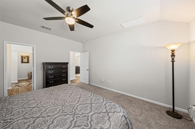 132 Dunlin LN, Leander, TX 78641