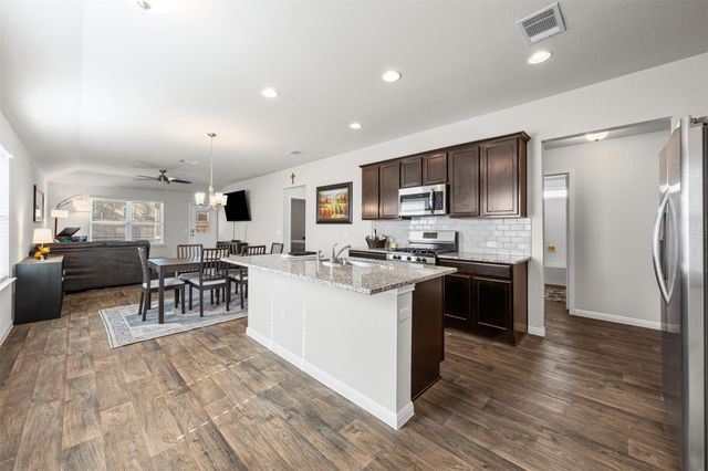 132 Dunlin LN, Leander, TX 78641