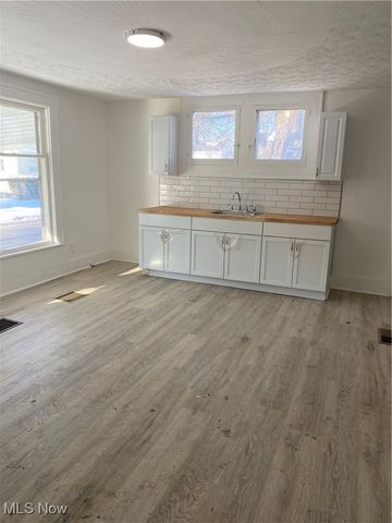 1797-1799 13th Street SW, Akron, OH 44314