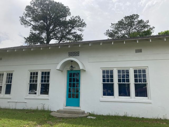 1003 N Main St., Columbia, MS 39429