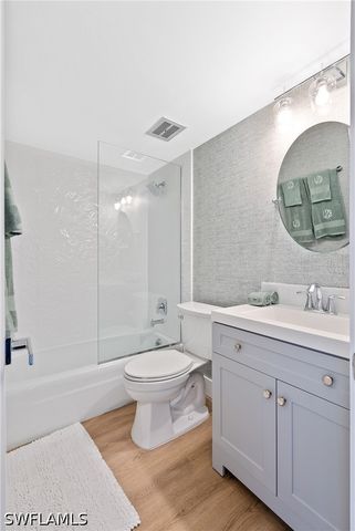 410 Broad AVE S H410, Naples, FL 34102