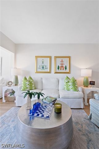 410 Broad AVE S H410, Naples, FL 34102