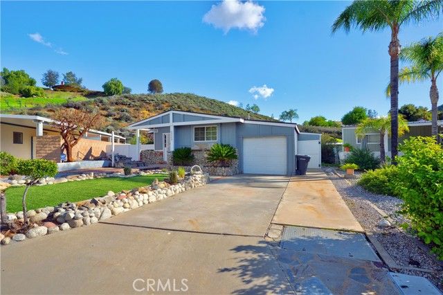 23449 Big Tee, Canyon Lake, CA 92587