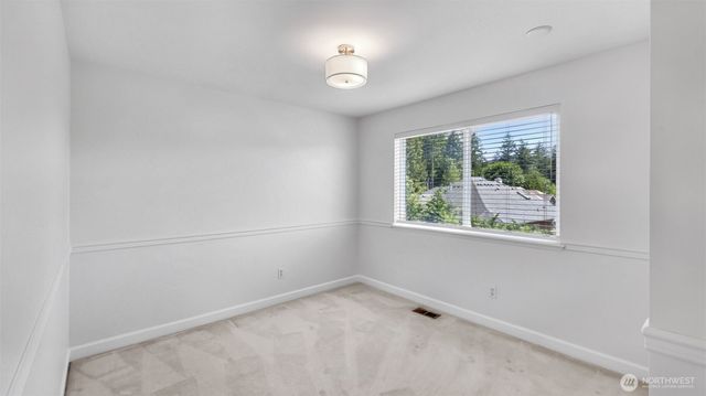 1734 Ilwaco Avenue NE, Renton, WA 98059