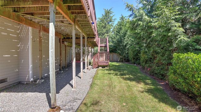 1734 Ilwaco Avenue NE, Renton, WA 98059