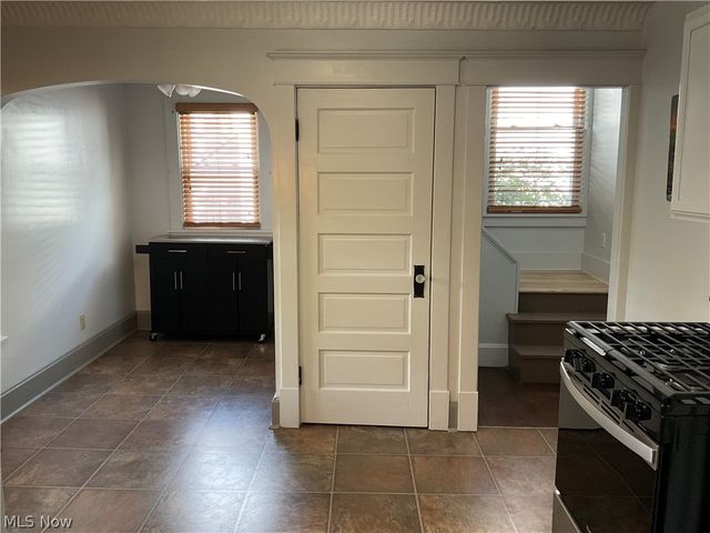 110 Bentley Street, Hubbard, OH 44425
