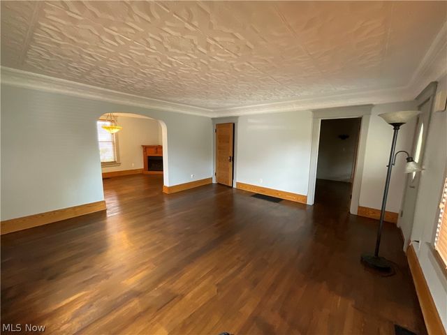 110 Bentley Street, Hubbard, OH 44425