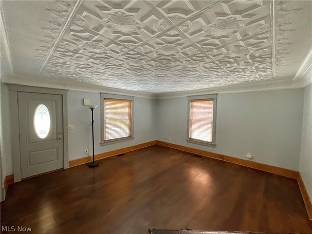 110 Bentley Street, Hubbard, OH 44425