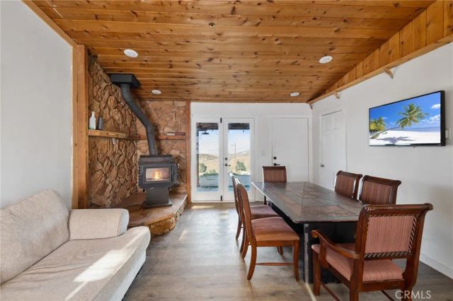 46417 Kings Canyon Road, Lancaster, CA 93536