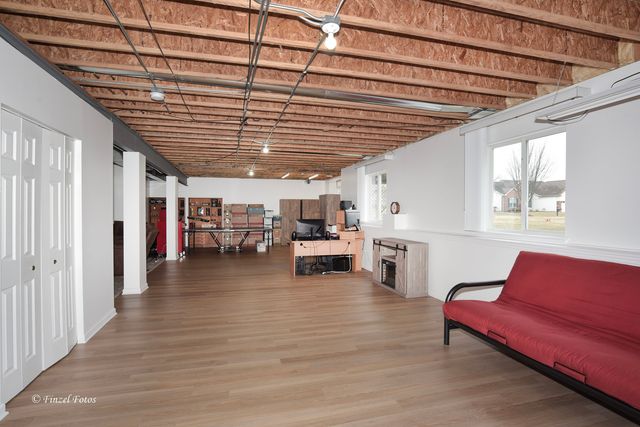 12597 Oak Grove Drive, Huntley, IL 60142