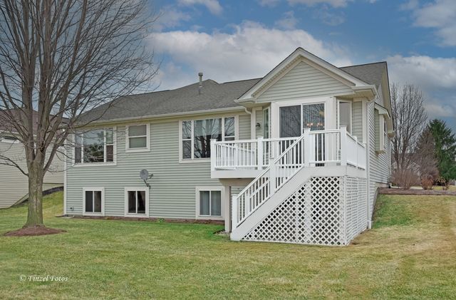 12597 Oak Grove Drive, Huntley, IL 60142