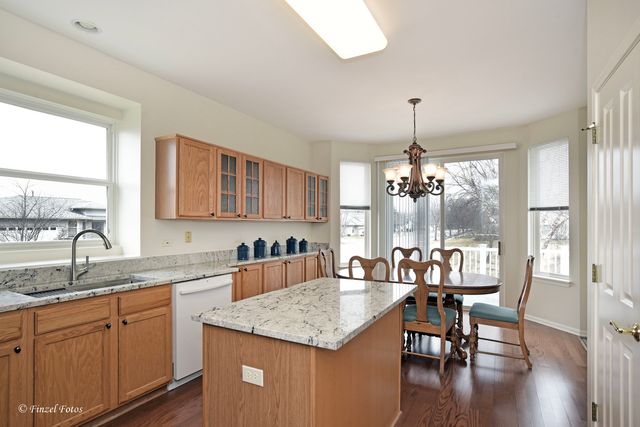 12597 Oak Grove Drive, Huntley, IL 60142