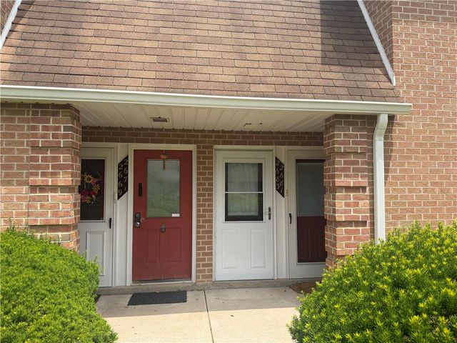 2683 Rolling Green Drive, Macungie Boro, PA 18062