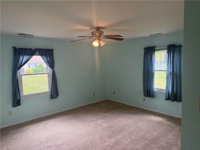 2683 Rolling Green Drive, Macungie Boro, PA 18062