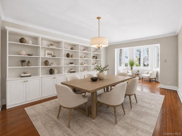 15 Beechtree Lane 1D, Bronxville, NY 10708
