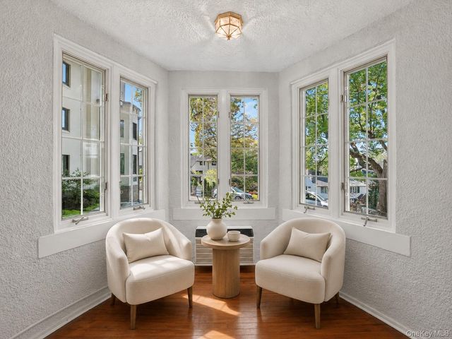 15 Beechtree Lane 1D, Bronxville, NY 10708