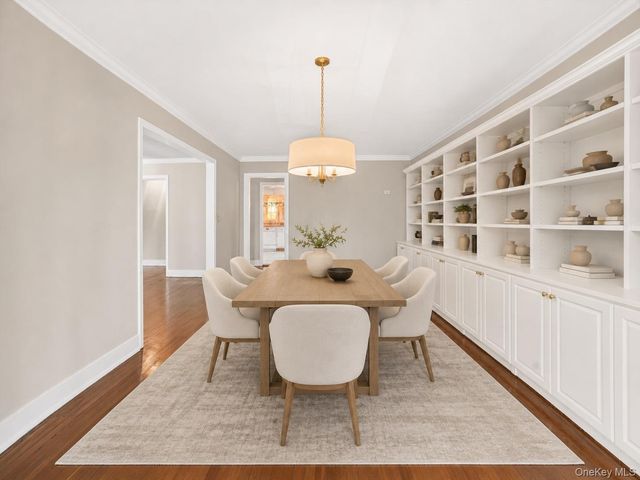 15 Beechtree Lane 1D, Bronxville, NY 10708