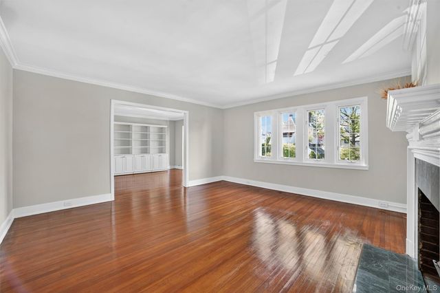 15 Beechtree Lane 1D, Bronxville, NY 10708