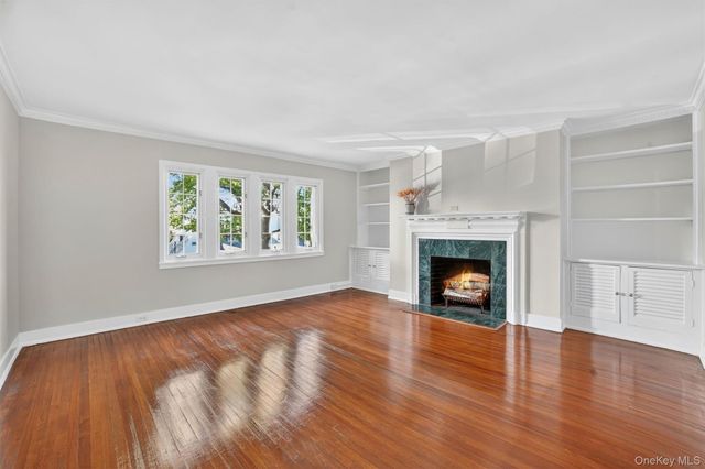 15 Beechtree Lane 1D, Bronxville, NY 10708