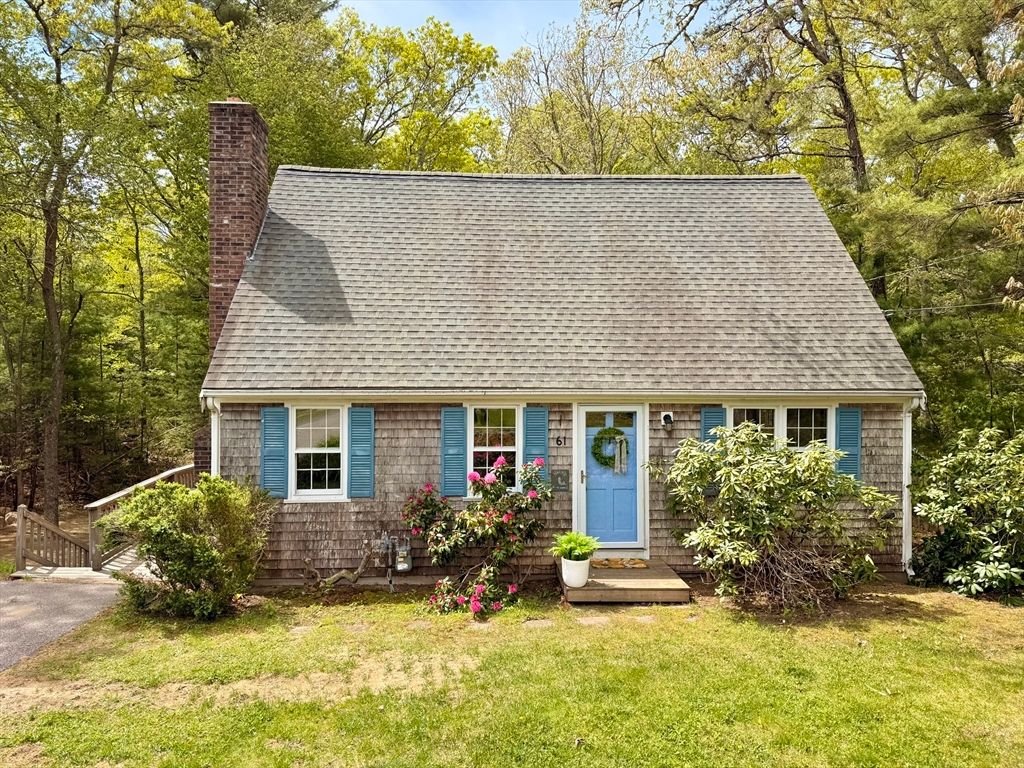 61 Althea Rd, Falmouth, MA 02556