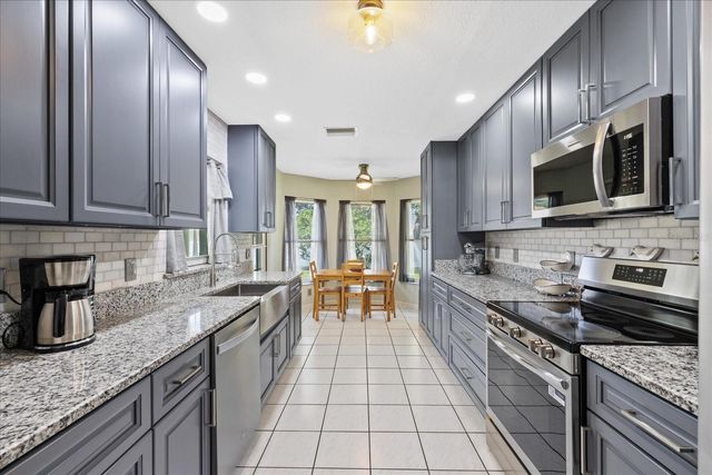 8166 WINDING OAK LANE, Spring Hill, FL 34606
