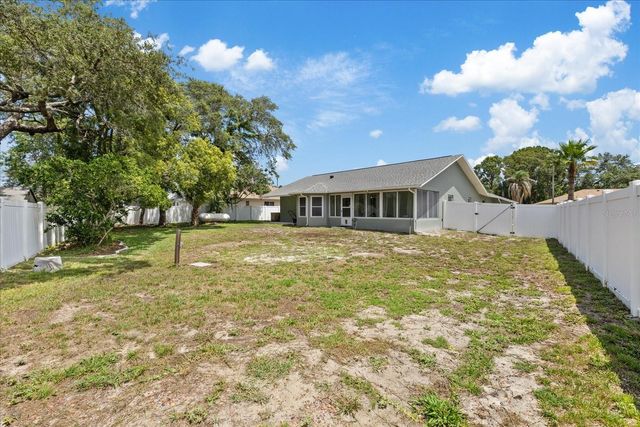 8166 WINDING OAK LANE, Spring Hill, FL 34606