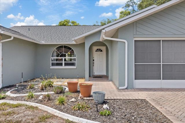 8166 WINDING OAK LANE, Spring Hill, FL 34606