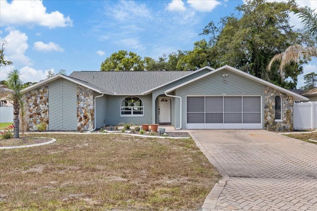 8166 WINDING OAK LANE, Spring Hill, FL 34606