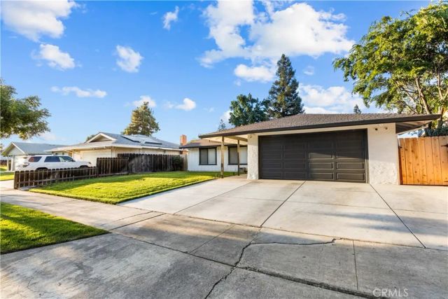 1073 El Portal Drive, Merced, CA 95340