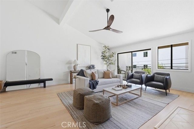 1301 S Catalina L, Redondo Beach, CA 90277