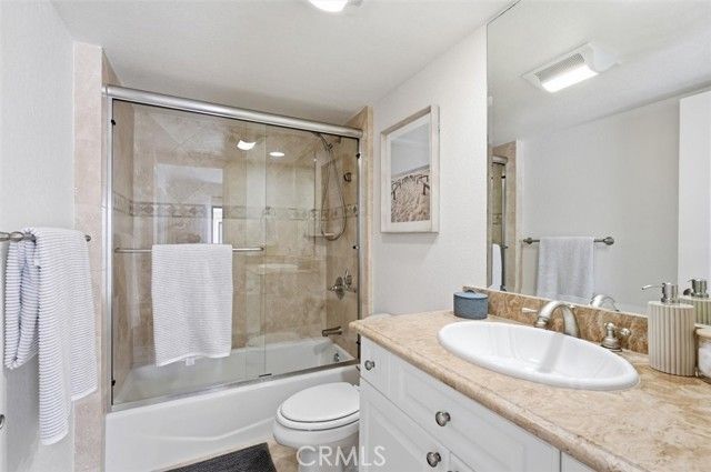 1301 S Catalina L, Redondo Beach, CA 90277