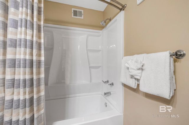 400 Plantation Road 1105, Gulf Shores, AL 36542