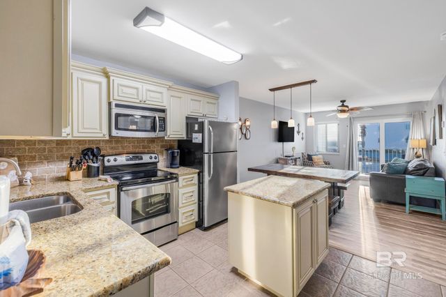 400 Plantation Road 1105, Gulf Shores, AL 36542