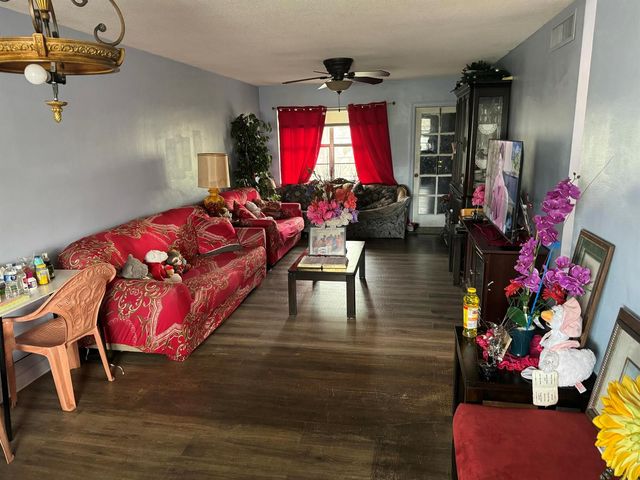 1490 NW 43rd Avenue 208, Lauderhill, FL 33313
