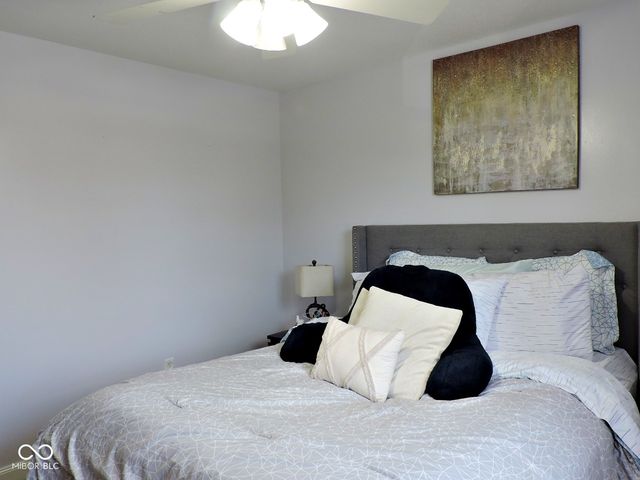 128 Greenlee Drive, Indianapolis, IN 46234