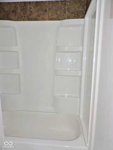 128 Greenlee Drive, Indianapolis, IN 46234